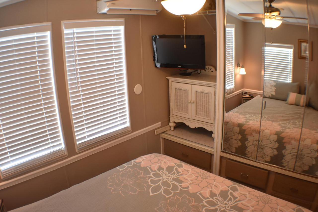 Pelican'S Roost, Waterfront Comfort At Venture Out Cudjoe Key 외부 사진